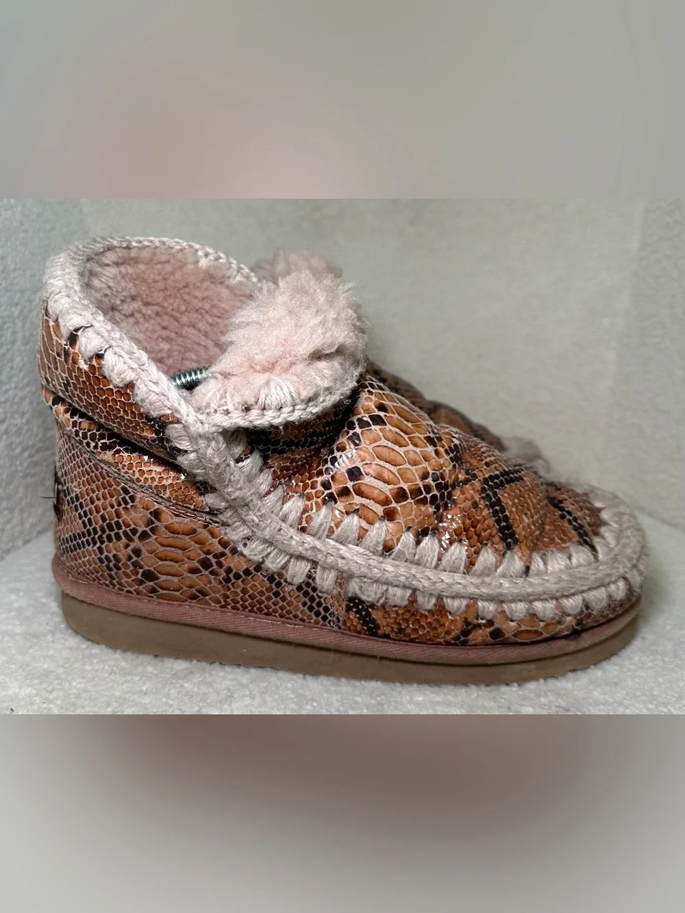 MOU Eskimo 18 Snake Python Print Shearling Ankle Boots Tan Cream Brown Winter 9